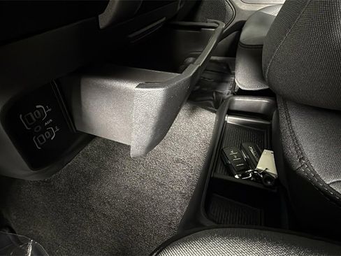 Used 2023 RAM 1500 Big Horn image 23