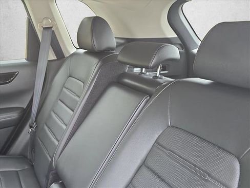 Used 2024 Honda CR-V EX-L image 18