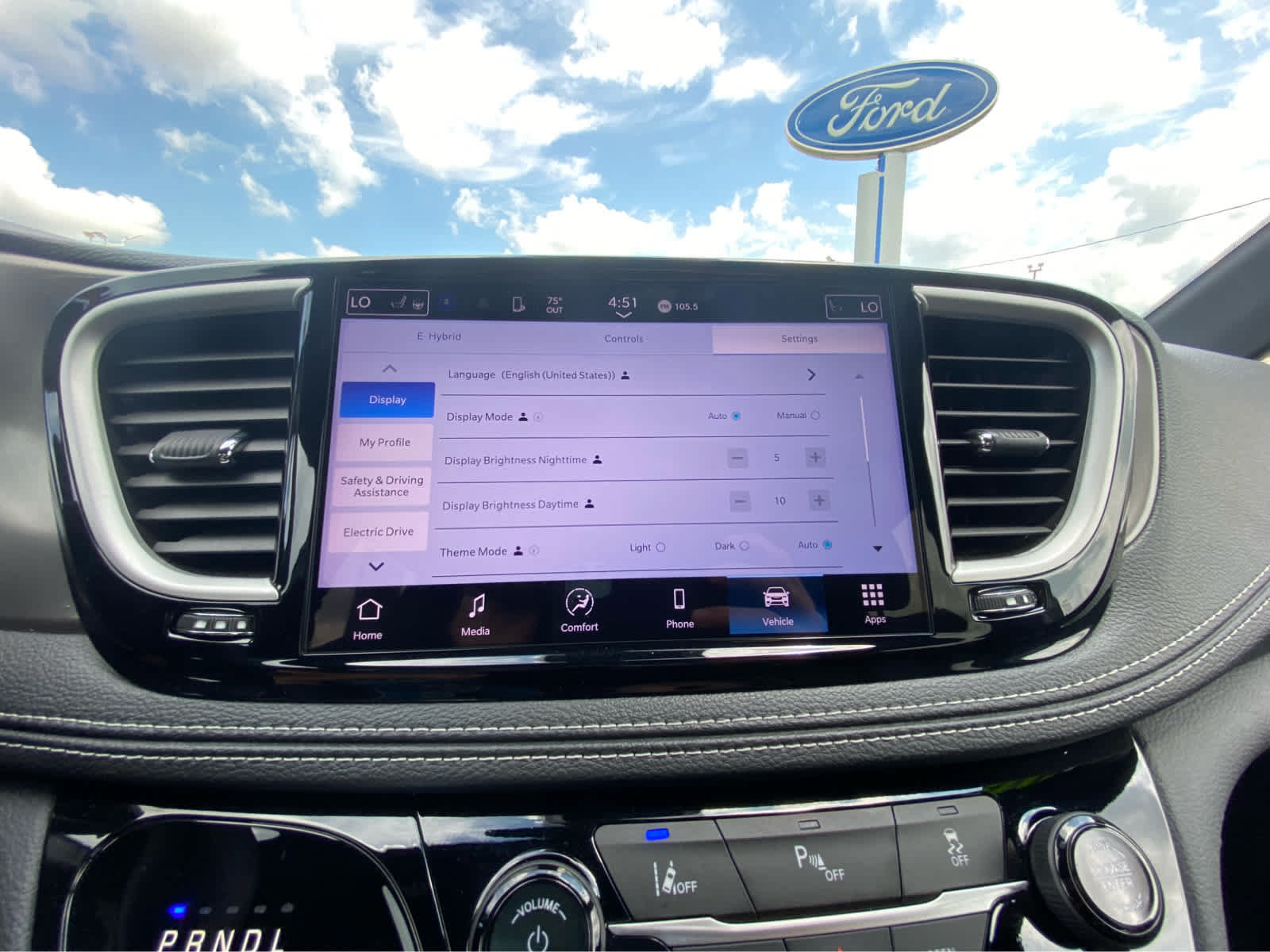Used 2025 Chrysler Pacifica Select FWD image 31