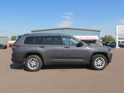 Used 2022 Jeep Grand Cherokee L Laredo w/ Luxury Tech Group I