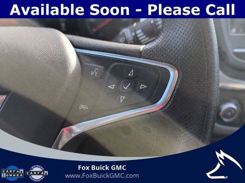 Used 2019 Chevrolet Equinox LS image 13