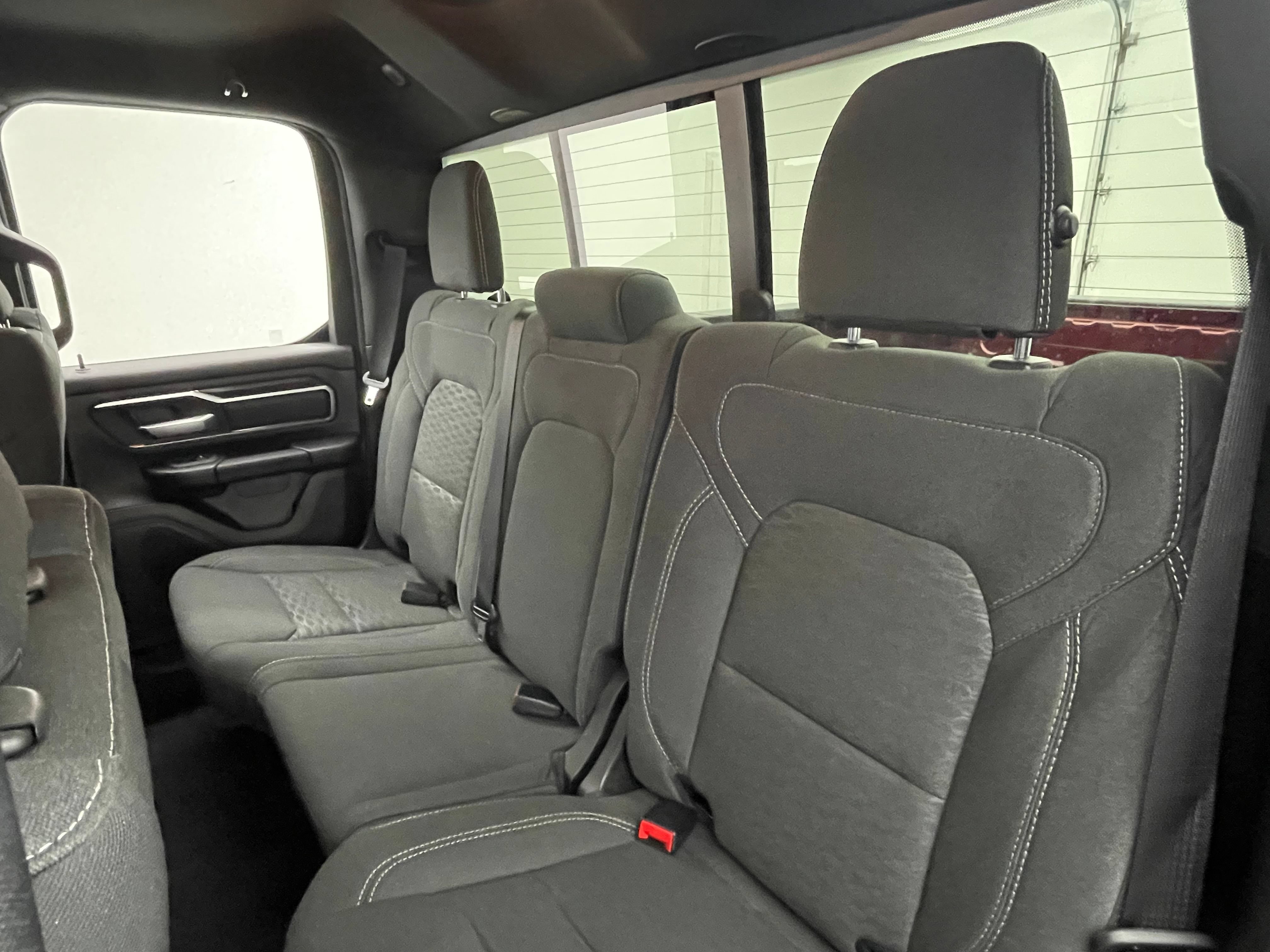 Used 2025 RAM 1500 Big Horn AWD/4WD image 39