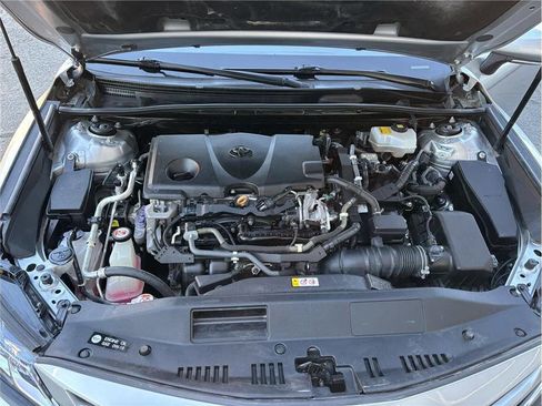 Used 2018 Toyota Camry SE w/ Audio Package image 18