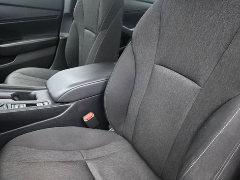 Used 2024 Honda Accord EX image 18