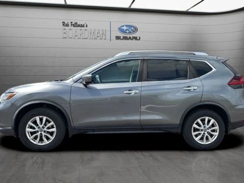 Used 2017 Nissan Rogue SV AWD/4WD image 9