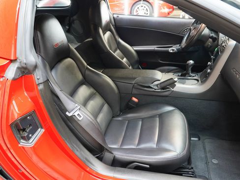Used 2006 Chevrolet Corvette Z06 w/ Preferred Equipment Group RWD image 50