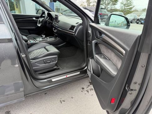 Used 2019 Audi SQ5 Premium Plus w/ Premium Plus Package image 10