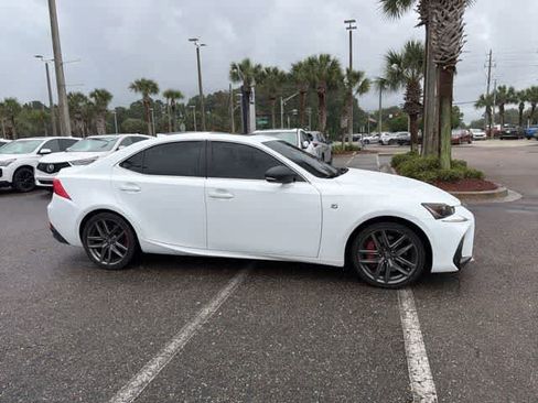 Used 2017 Lexus IS 200t F Sport w/ F Sport Package RWD image 10