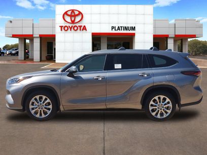 New 2026 Toyota Highlander Limited
