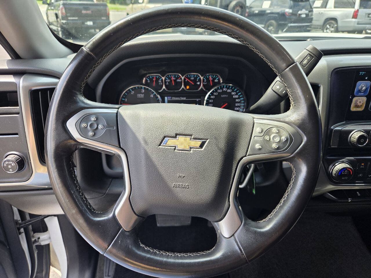 Used 2018 Chevrolet Silverado 1500 LT w/ LT Eassist Package RWD image 12