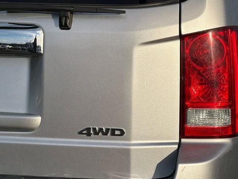 Used 2011 Honda Pilot EX-L image 26