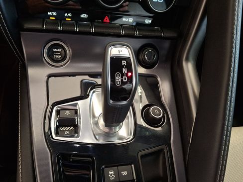 Used 2021 Jaguar F-TYPE R AWD/4WD image 12