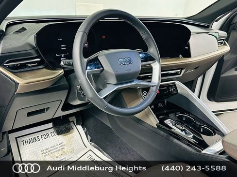 Certified 2025 Audi Q5 Premium w/ Convenience Package AWD/4WD image 12