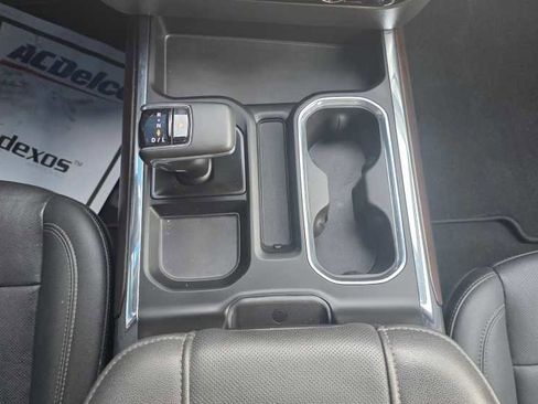 Used 2024 GMC Sierra 1500 SLT w/ SLT Premium Plus Package image 18