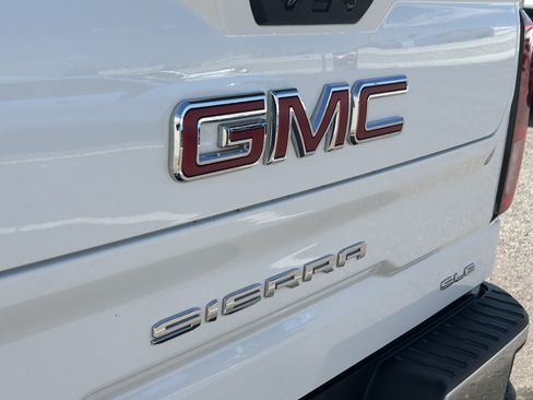 Certified 2024 GMC Sierra 1500 SLE RWD image 10
