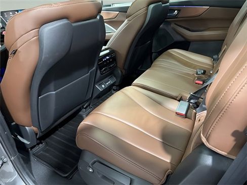 Used 2023 Acura MDX FWD w/ Technology Package image 33