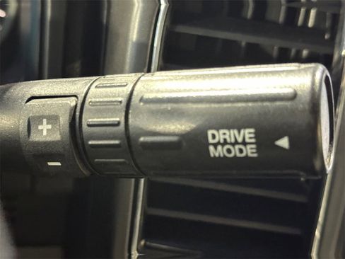 Used 2019 Ford F150 XLT w/ Equipment Group 301A Mid image 16