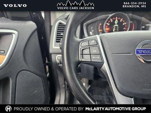 Used 2017 Volvo XC60 T5 Inscription w/ Advanced Package image 24