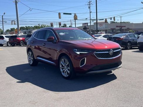 Used 2023 Buick Envision Avenir AWD/4WD image 3