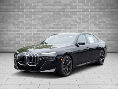 New 2025 BMW 760i xDrive w/ Executive Package
