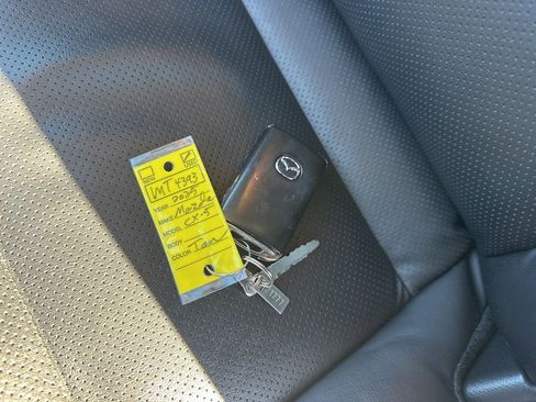 Used 2025 MAZDA CX-5 AWD 2.5 S w/ Select Package image 34