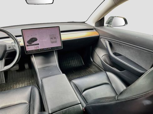 Used 2019 Tesla Model 3 Standard Range Plus RWD image 24