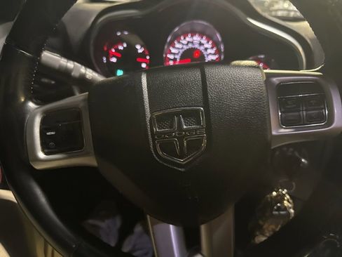 Used 2011 Dodge Avenger Heat image 12