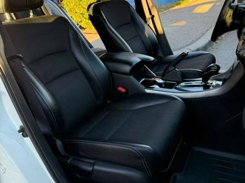 Used 2017 Honda Accord Sport image 10