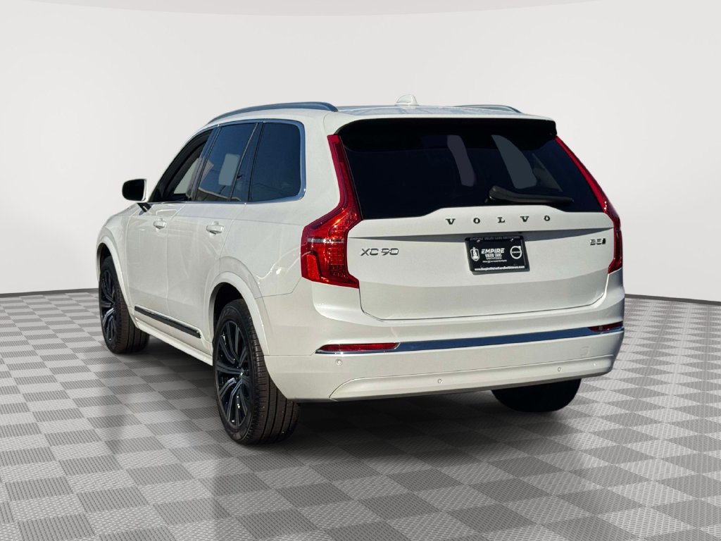 Used 2025 Volvo XC90 B5 Core w/ Climate Package AWD/4WD image 5