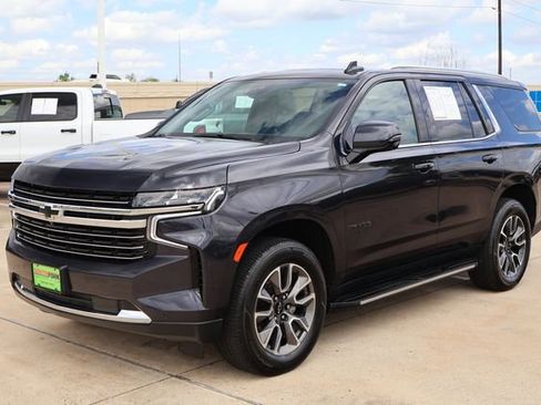 Used 2023 Chevrolet Tahoe LT w/ LT Signature Plus Package image 3