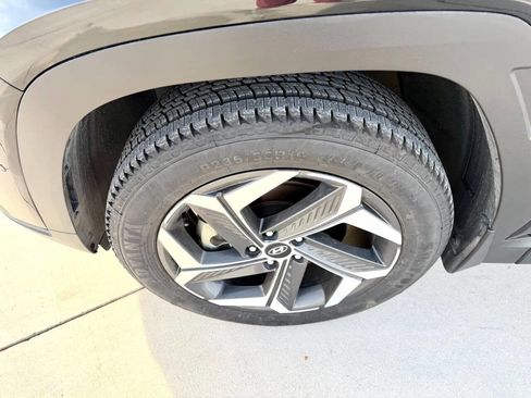 Used 2023 Hyundai Tucson Limited image 12