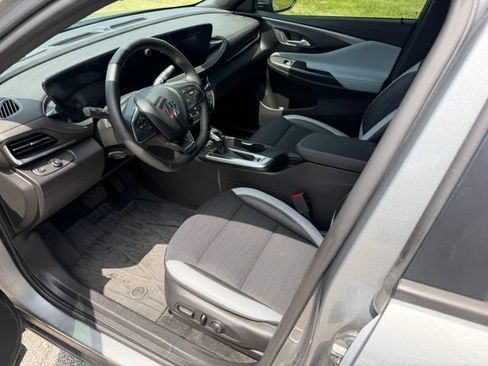 Used 2024 Buick Envista Preferred w/ Convenience I Package FWD image 15