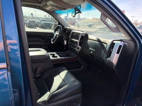 Used 2018 GMC Sierra 1500 SLT w/ SLT Premium Package image 32