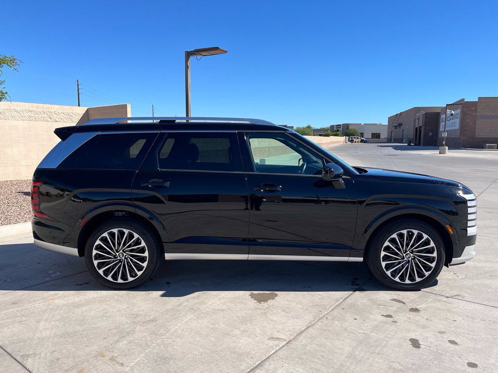 Used 2026 Hyundai Palisade Calligraphy AWD/4WD image 5