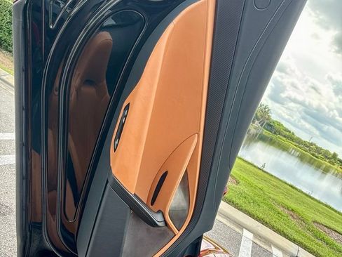 Used 2022 McLaren 720S Luxury RWD image 20