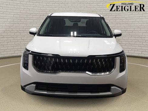 New 2026 Kia Carnival LXS image 2