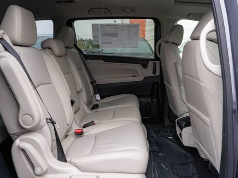 New 2026 Honda Odyssey EX-L image 14