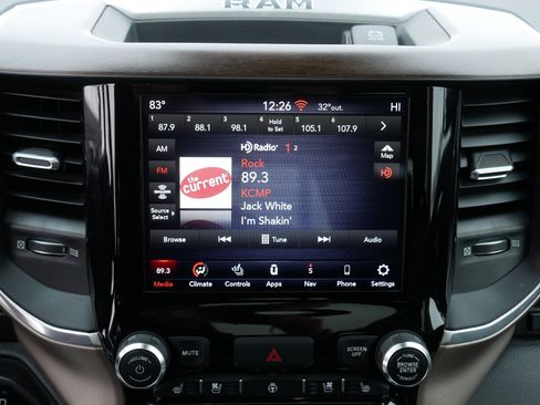 Used 2021 RAM 1500 Laramie image 22