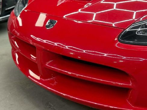 Used 2005 Dodge Viper SRT-10 image 16