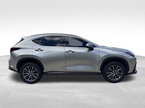 Used 2023 Lexus NX 250 FWD w/ Towing Package (2000 Lbs) image 6
