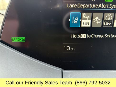 New 2026 Toyota Prius Plug-In Hybrid image 17