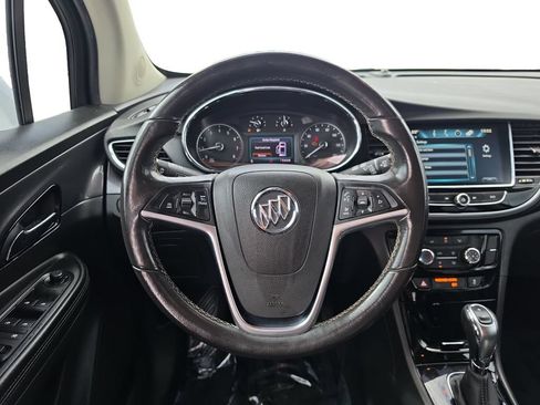 Used 2020 Buick Encore Preferred FWD image 12