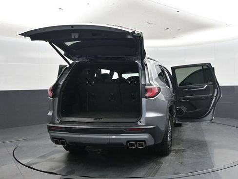 Used 2025 GMC Acadia Elevation FWD image 52