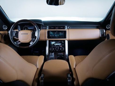 Used 2020 Land Rover Range Rover Long Wheelbase Autobiography image 12