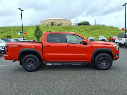 Used 2025 Nissan Frontier PRO-4X AWD/4WD image 5