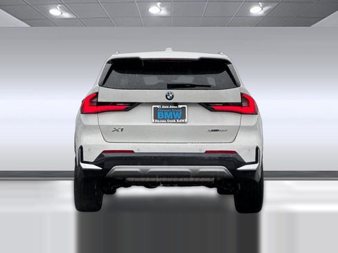 Used 2026 BMW X1 xDrive28i w/ Technology Package AWD/4WD image 10
