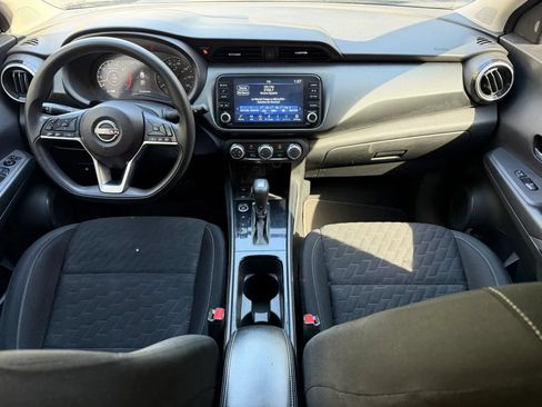 Used 2023 Nissan Kicks SV FWD image 13
