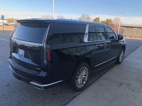 Used 2024 Cadillac Escalade ESV Premium Luxury w/ LPO, Floor Liner Package image 3