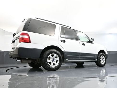 Used 2015 Ford Expedition XL image 45