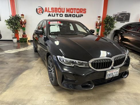 Used 2019 BMW 330i Sedan w/ Convenience Package image 1
